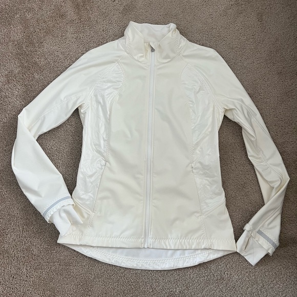 lululemon athletica Jackets & Blazers - NWOT Lululemon soft shell jacket